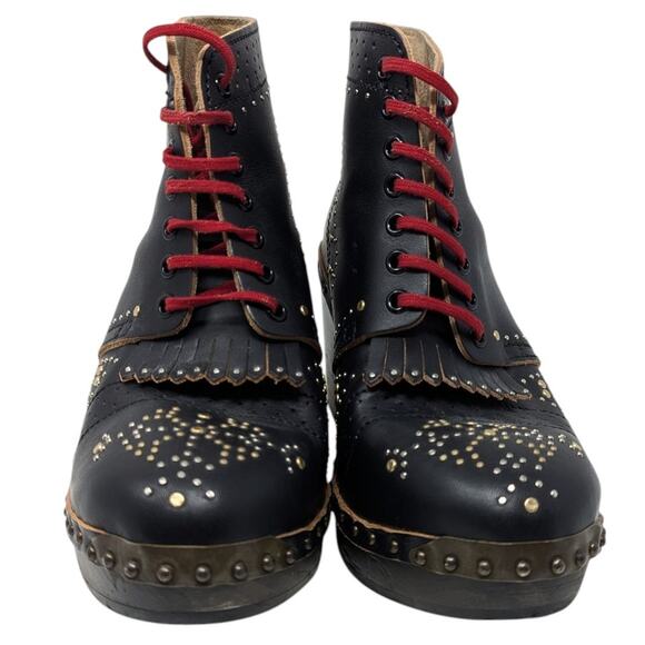 Burberry Black Studded Leather Lace-Up Booties 41 Red Made in Italy Wooden Heel - Picture 5 of 7